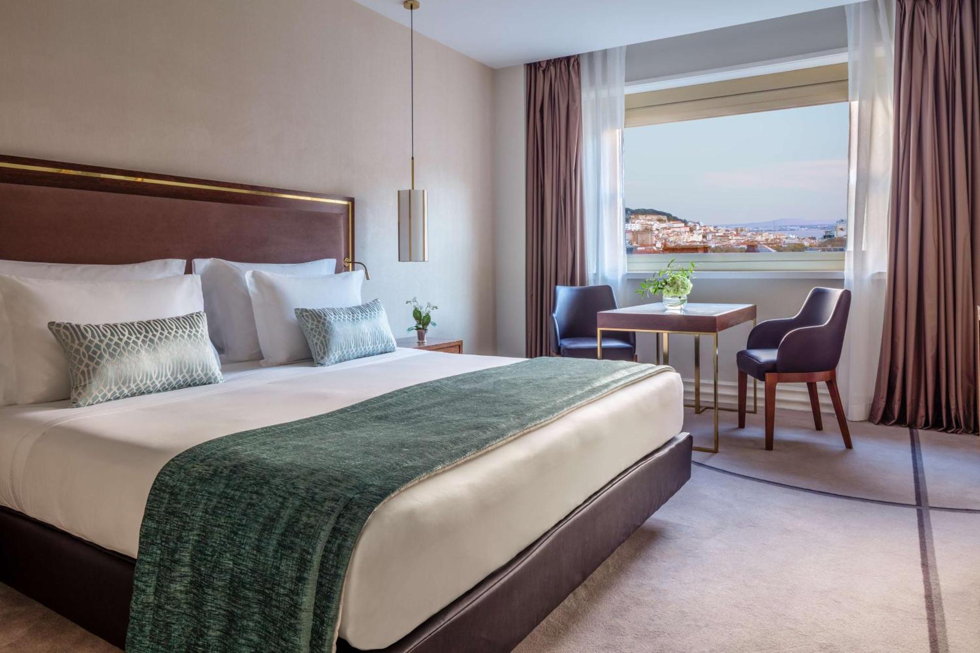 ทิโวลี อเวนิดา ลิเบร์ดาช - เดอะ ลีดดิ้ง โฮเทล ออฟ เดอะ เวิลด์ Hotel ลิสบอน ภายนอก รูปภาพ Deluxe room