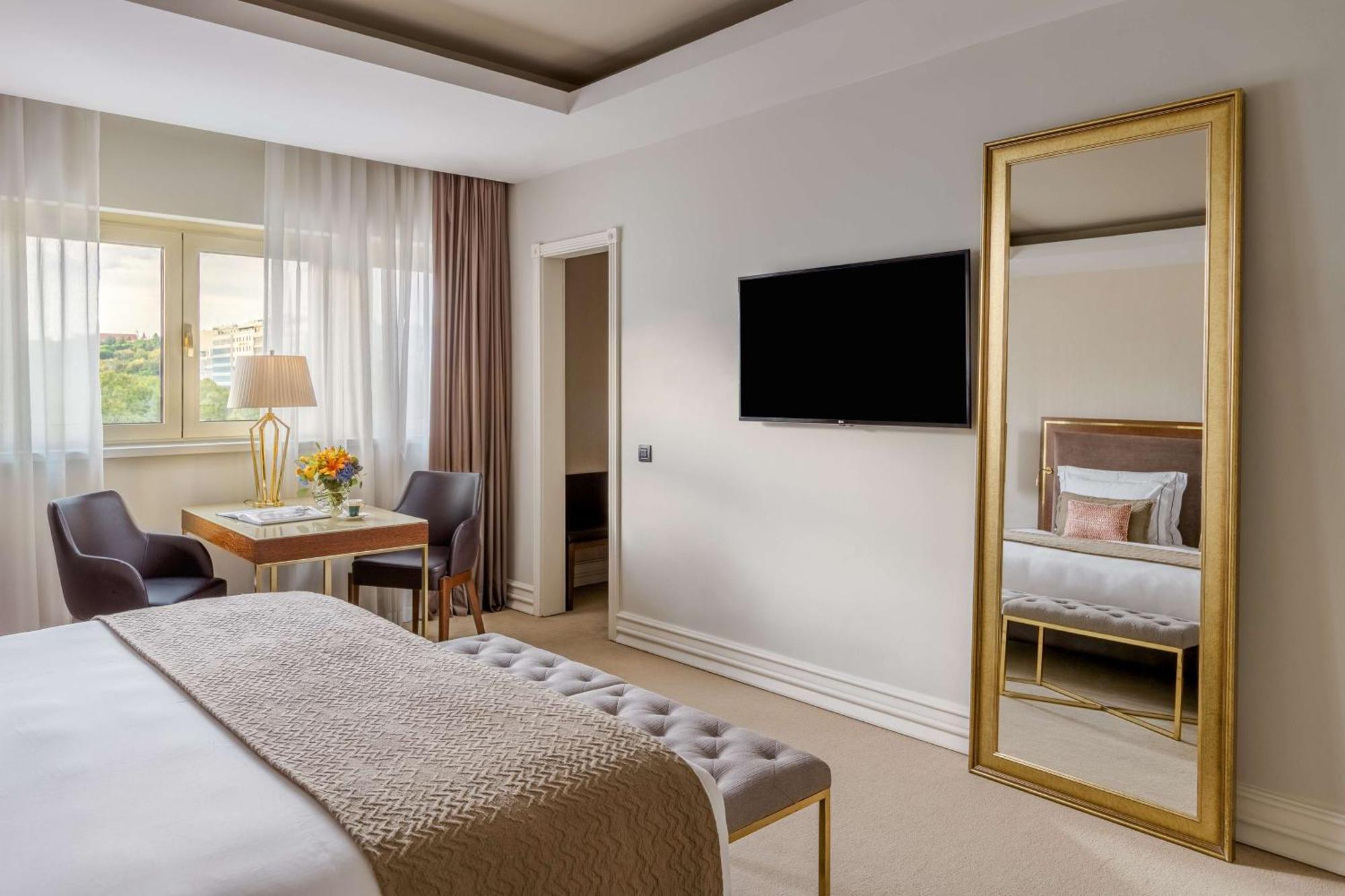ทิโวลี อเวนิดา ลิเบร์ดาช - เดอะ ลีดดิ้ง โฮเทล ออฟ เดอะ เวิลด์ Hotel ลิสบอน ภายนอก รูปภาพ
